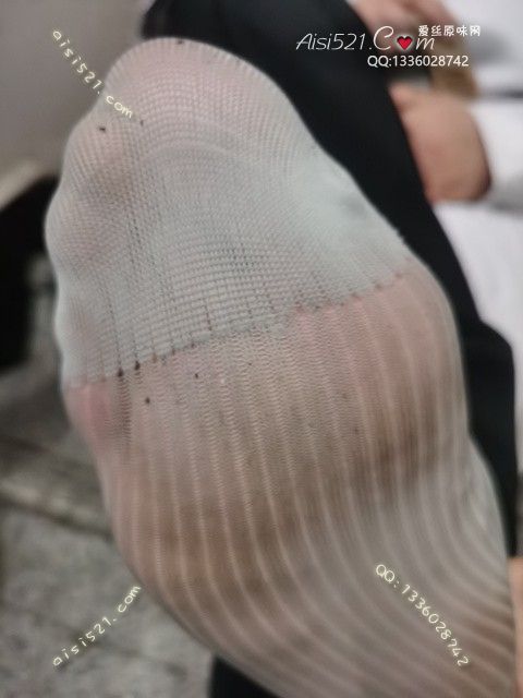 原味丝袜|袜类,臭短丝袜,爱丽丝(此活动可指定MM，但袜类随机)——2025年03月份顾客预订珠宝02重口味堆堆袜