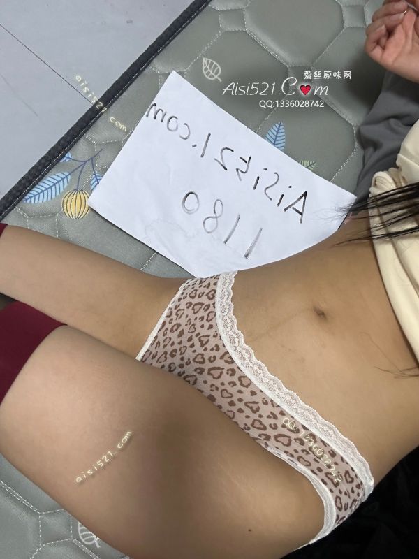 蜜汁沾满的丁字豹纹内裤性感内裤 超级性感 闲置诱惑原味内裤|裤类丁字内内-原味内裤|裤类蕾丝内内原味内裤|裤类蕾丝内内