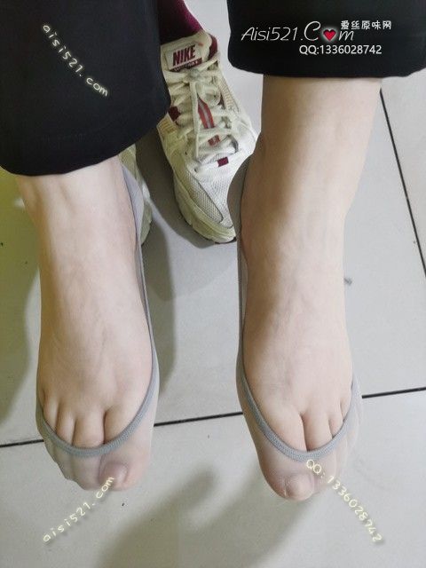 原味丝袜|袜类,臭船袜,致命臭(此活动MM随机，不能指定)——2025年06月份顾客预订奢13船袜