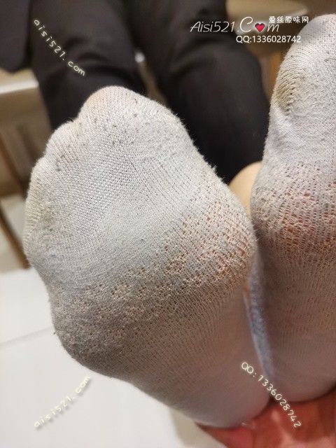 原味丝袜|袜类,臭船袜,爱丽丝(此活动可指定MM，但袜类随机)——2025年09月份顾客预订品牌店长03船袜