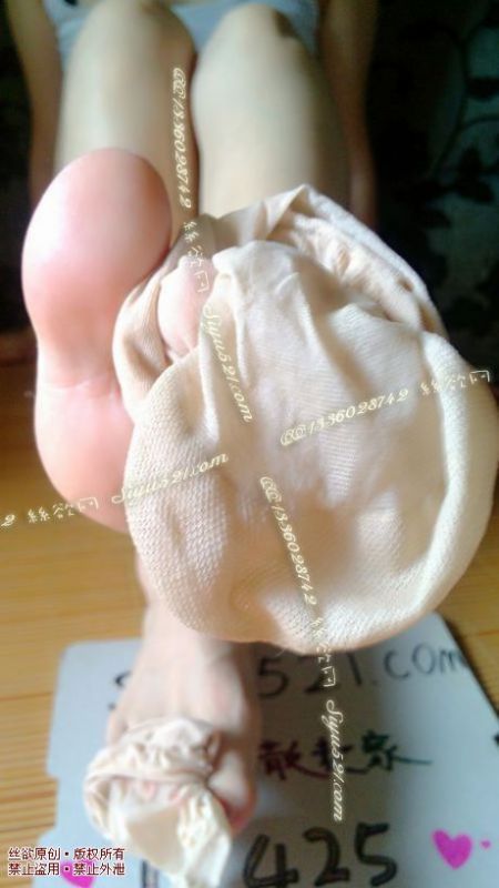 原味丝袜|袜类,臭短丝袜,穿了几天的肉短，味道很酸爽，喜欢的快来