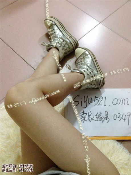 原味女鞋|鞋类,休闲平底,穿了4年的运动鞋，吸满我的脚汗~