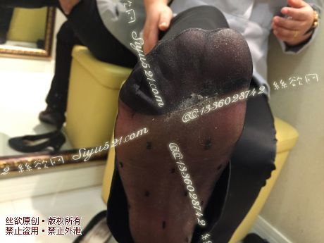 原味丝袜|袜类,臭短丝袜,致命臭(此活动MM随机，不能指定)——2015年12月中旬顾客订购致命臭活动MM（黑丝）现收足底实拍，不可选择MM，免费附带无水印高清收购足底实拍图。
