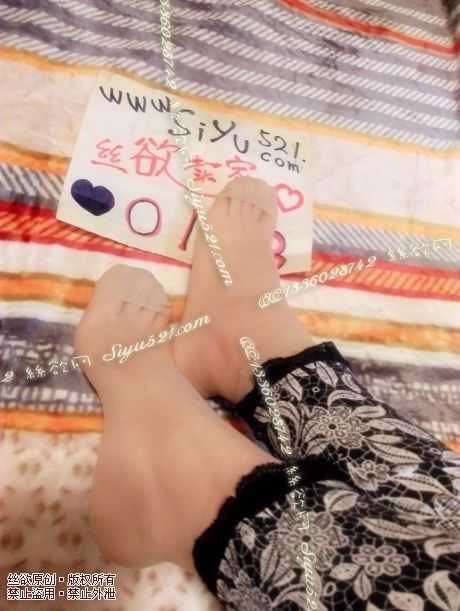 原味丝袜|袜类,臭短丝袜,校花爱穿的短丝透明肉色臭汗满满