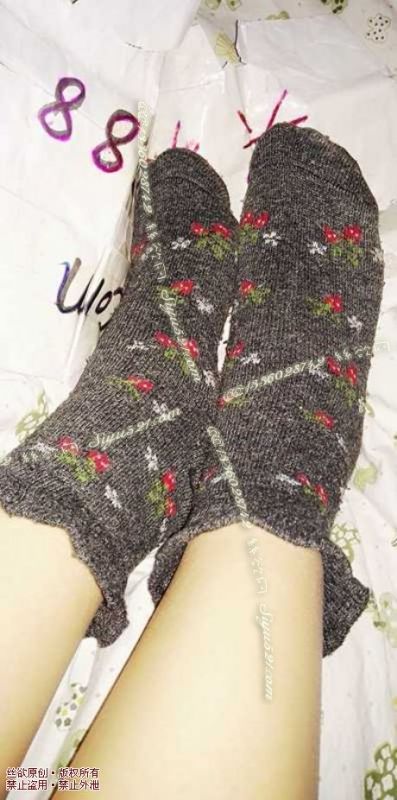 原味丝袜|袜类,臭棉袜,穿了一冬的厚棉袜，太臭了