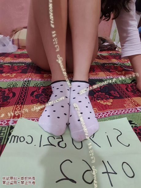 原味丝袜|袜类,臭船袜,白底黑点可爱棉船袜