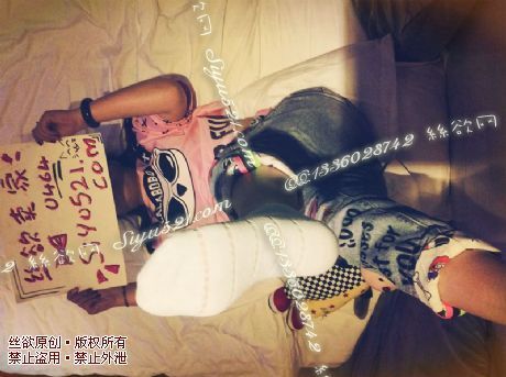 原味丝袜|袜类,臭棉袜,蓝色棉袜~~速来跪~满满的我的味道~