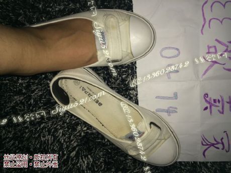 原味女鞋|鞋类,休闲平底,白色板鞋球鞋，臭臭的味道