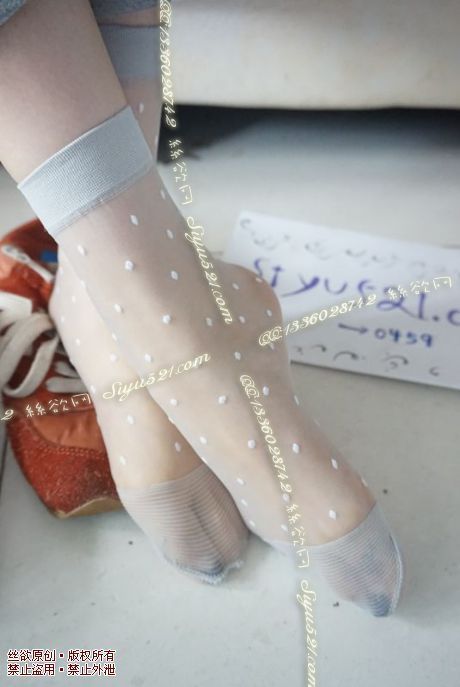 原味丝袜|袜类,臭短丝袜,浅灰色好湿好臭哦