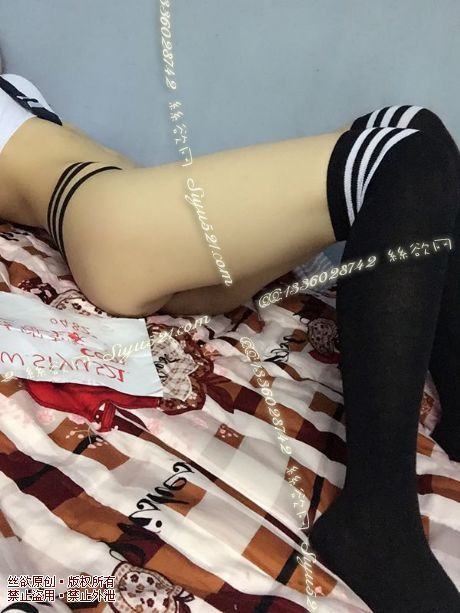 闷sao学生妹长筒袜，学长轻点儿…原味丝袜|袜类臭长筒丝袜