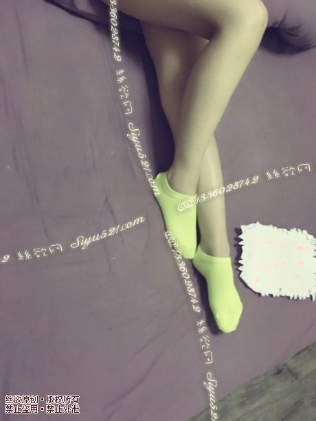 原味丝袜|袜类,臭船袜,穿了好久，味道很重哦，仅此一双荧光绿超薄船袜