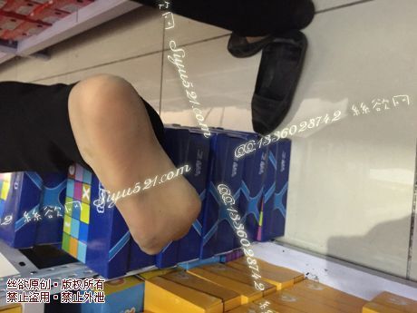 原味丝袜|袜类,臭短丝袜,爱丽丝（本土的BYD）——2016年5月下旬顾客订购美熟女服装10妹妹工作丝袜（特选-美熟女服装10妹妹-恶臭肉丝），此活动免费拍摄打包图