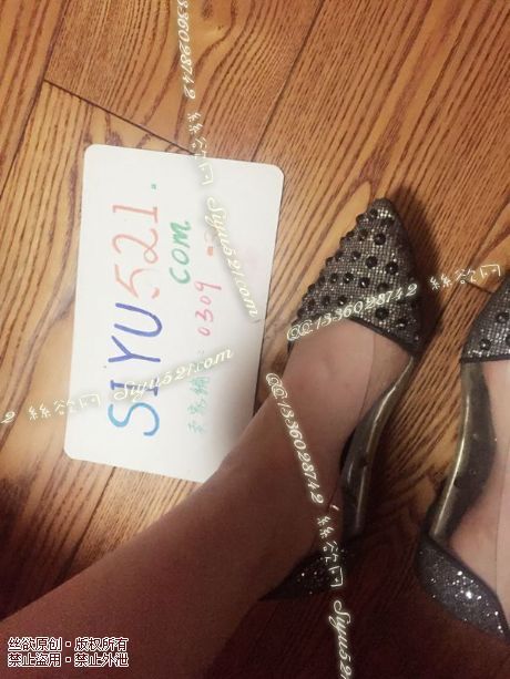 原味女鞋|鞋类,休闲平底,铆钉单鞋穿了很久鞋垫上都是汗渍