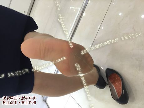 原味丝袜|袜类,臭连裤袜,爱丽丝（本土的BYD）——2016年7月初旬顾客订购化妆36妹妹工作丝袜（化妆36妹妹-肉丝连裤），此活动免费拍摄打包图