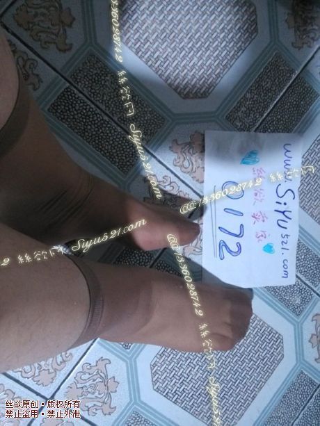 咖啡色短丝袜原味丝袜|袜类臭短丝袜