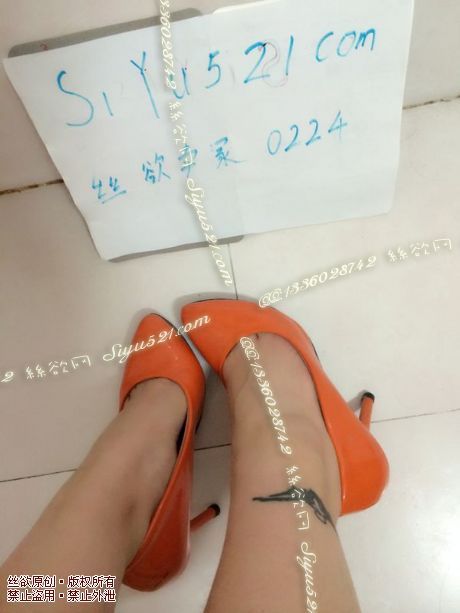 原味女鞋|鞋类,高中短跟,伴有足足脚香味，等待你带走