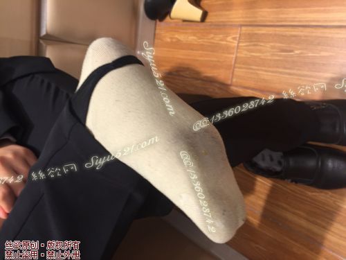 原味丝袜|袜类,臭棉袜,致命臭(此活动MM随机，不能指定)——2016年11月中旬顾客订购致命臭活动MM（恶臭棉袜）现收足底实拍，不可选择MM，免费附带无水印高清收购足底实拍图。