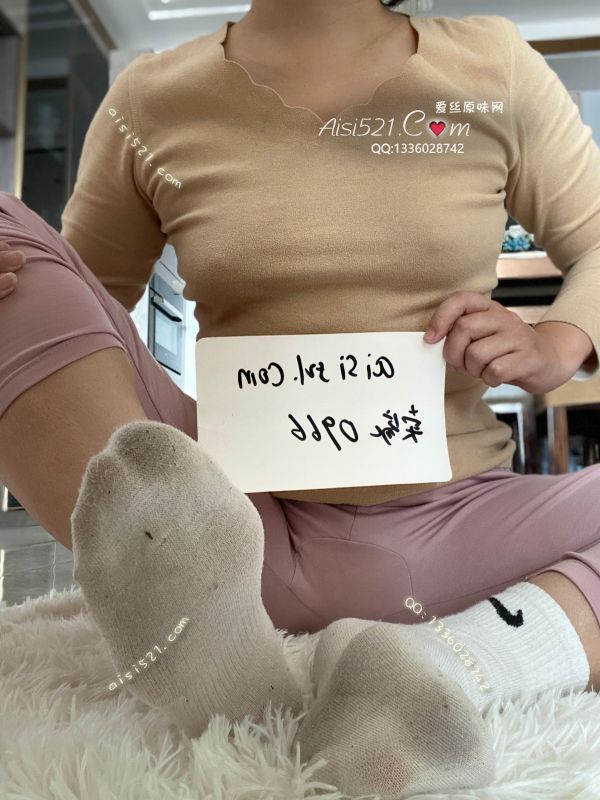 原味丝袜|袜类,臭棉袜,超赞暴臭棉袜，满屋飘香，喜欢重口袜袜快来找我哦