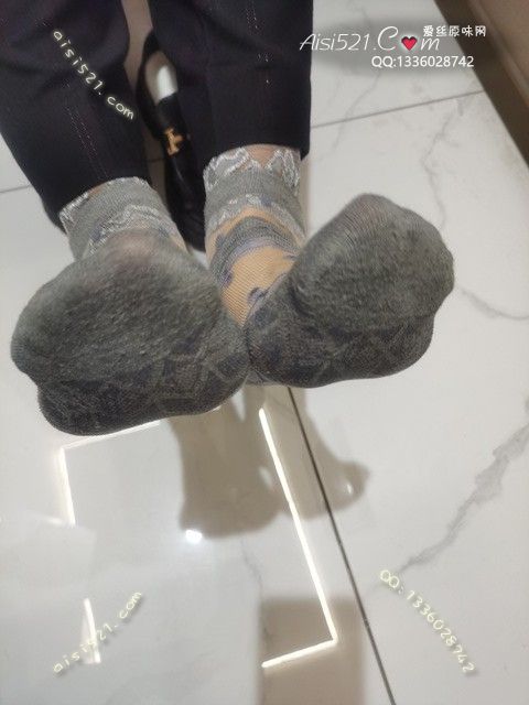 原味丝袜|袜类,臭短丝袜,爱丽丝(此活动可指定MM,但袜类随机)——2025年11月份顾客预订品牌店长03卡通丝