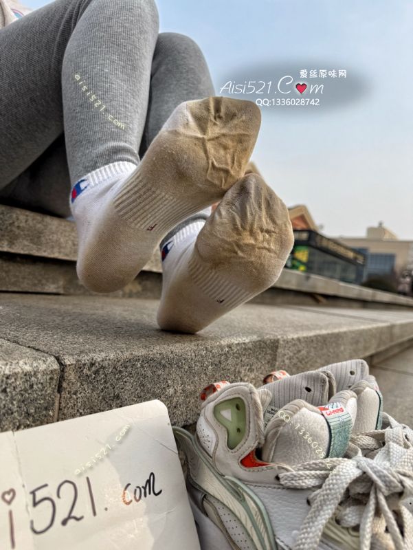 原味丝袜|袜类,臭棉袜,“冠军无敌巨臭白棉袜”～真的是非常不错的味道……先到先得啊哈哈