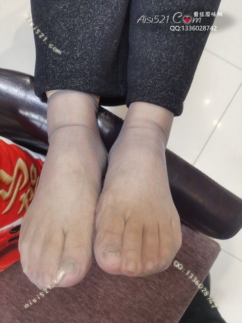 原味丝袜|袜类,臭短丝袜,致命臭(此活动MM随机，不能指定)——2026年02月份顾客预订导购06足尖透明灰丝