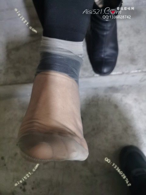 原味丝袜|袜类,臭短丝袜,致命臭(此活动MM随机,不能指定)——2026年02月份顾客预订奢04灰丝