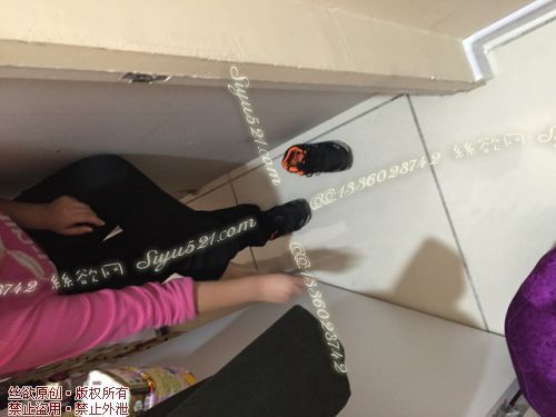 原味丝袜|袜类,臭棉袜,致命臭(此活动MM随机，不能指定)——2016年12月中旬【赠送】顾客致命臭活动MM（卡通丝袜）现收足底实拍，不可选择MM，免费附带无水印高清收购足底实拍图。