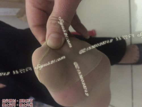 原味丝袜|袜类,臭短丝袜,致命臭(此活动MM随机，不能指定)——2016年12月下旬顾客订购致命臭活动MM（肉丝）现收足底实拍，不可选择MM，免费附带无水印高清收购足底实拍图。