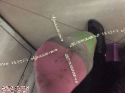 原味丝袜|袜类,臭棉袜,致命臭(此活动MM随机，不能指定)——2017年2月下旬【赠送】顾客致命臭活动MM（棉袜）现收足底实拍，不可选择MM，免费附带无水印高清收购足底实拍图。