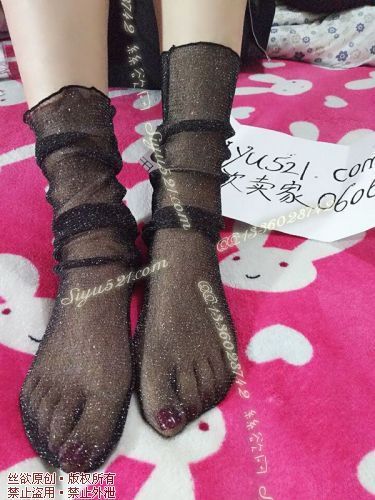 原味丝袜|袜类,臭短丝袜,性感透明 珠光银丝堆堆袜~