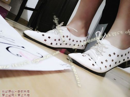 原味女鞋|鞋类,时装鞋,漏洞时装小白鞋  穿了两个夏季啦 今年继续穿~