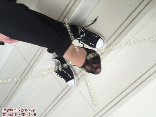 原味丝袜|袜类,臭船袜,致命臭(此活动MM随机，不能指定)——2017年5月初旬顾客订购致命臭活动MM（船袜）现收足底实拍，不可选择MM，免费附带无水印高清收购足底实拍图。