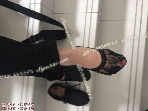 原味丝袜|袜类,臭船袜,致命臭(此活动MM随机，不能指定)——2017年6月初旬顾客订购致命臭活动MM（船袜）现收足底实拍，不可选择MM，免费附带无水印高清收购足底实拍图。