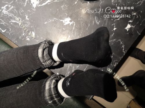 原味丝袜|袜类,臭棉袜,爱丽丝(此活动可指定MM，但袜类随机)——2019年1月初旬顾客订购（烤肉06妹妹-恶臭棉袜），此活动免费拍摄打包图