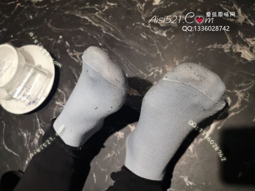 原味丝袜|袜类,臭棉袜,致命臭(此活动MM随机，不能指定)——2019年1月初旬顾客订购（烤肉06妹妹-棉袜）现收足底实拍