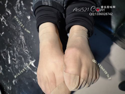 原味丝袜|袜类,臭短丝袜,致命臭(此活动MM随机，不能指定)——2019年1月初旬顾客订购（烤肉09妹妹-肉丝）现收足底实拍