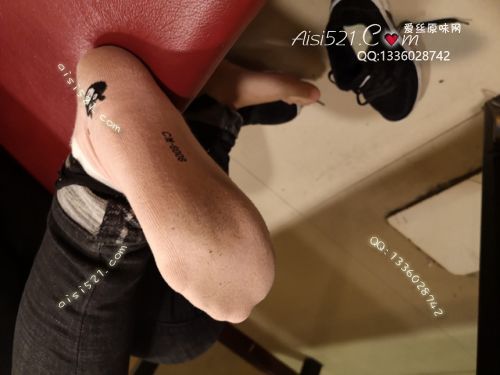 原味丝袜|袜类,臭棉袜,致命臭(此活动MM随机，不能指定)——2019年1月初旬顾客订购（烤肉06妹妹-棉袜）现收足底实拍