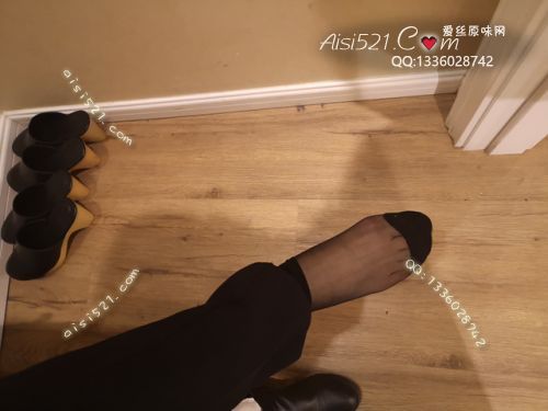 原味丝袜|袜类,臭短丝袜,致命臭(此活动MM随机，不能指定)——2019年1月初旬顾客订购（导购12美女-卡通丝袜）现收足底实拍