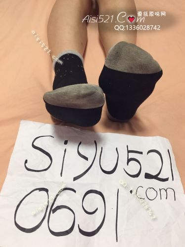 原味丝袜|袜类,臭棉袜,穿过好几天的臭棉袜，放在哥哥的口罩里应该很不错吧