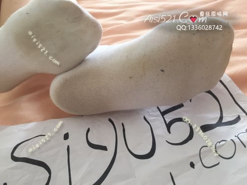 原味丝袜|袜类,臭棉袜,平时跑步穿的棉袜，穿了好久。