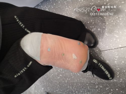 原味丝袜|袜类,臭短丝袜,致命臭(此活动MM随机，不能指定)——2019年3月份顾客订购（导购熟女-汗臭卡通丝）现收足底实拍