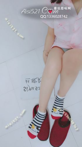 原味丝袜|袜类,臭棉袜,红色条纹猫咪棉袜有我整个夏天的味道