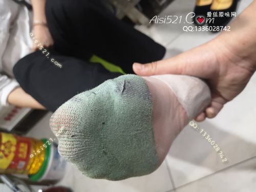 原味丝袜|袜类,臭短丝袜,致命臭(此活动MM随机，不能指定)——2019年5月初、中旬顾客订购（甜点店妹妹-卡通丝）现收足底实拍