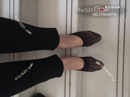 原味丝袜|袜类,臭船袜,致命臭(此活动MM随机，不能指定)——2019年5月初、中旬顾客订购（珠宝02美女-黑色船袜）现收足底实拍