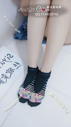 原味丝袜|袜类,臭船袜,平时经常穿的袜袜 那酸溜的味 超棒