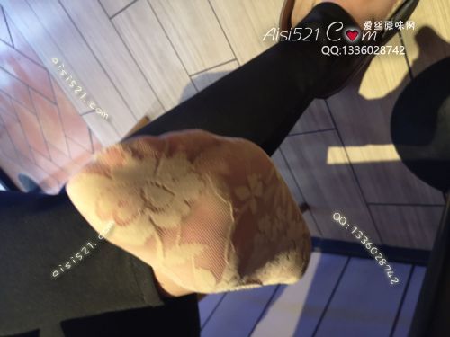 原味丝袜|袜类,臭船袜,致命臭(此活动MM随机，不能指定)——2019年6月中、下旬顾客订购（珠宝02美女-船袜）现收足底实拍