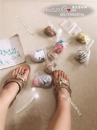 原味丝袜|袜类,现货5条以上臭袜打包,端午疯狂优惠特辑：御赐多哥小G孙的六棉三短丝一包臭臭的脚趾甲打包，双双够味【如果熏晕你能给主人当dog的话.主人能让你昏迷在主人脚下一辈子】