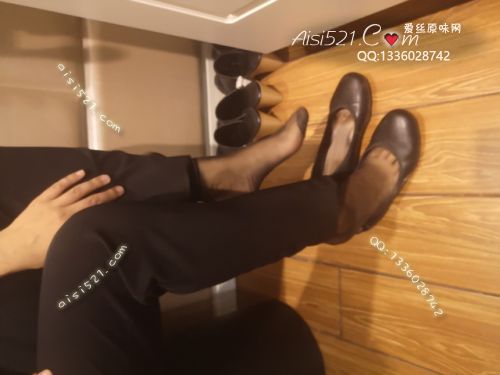 原味丝袜|袜类,臭短丝袜,致命臭(此活动MM随机，不能指定)——2019年9月份顾客订购（导购22黑丝）现收足底实拍