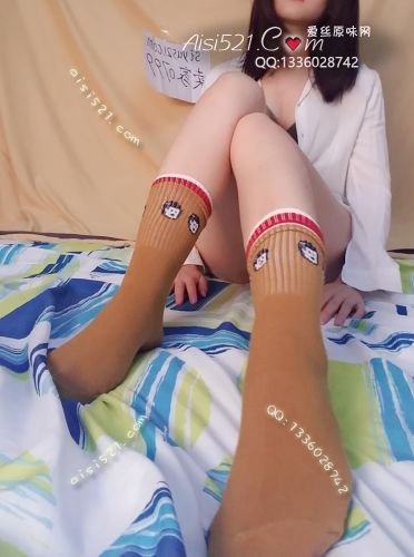 原味丝袜|袜类,臭棉袜,棕色长棉袜，伴着圣水的味道哦，你喜欢吗？