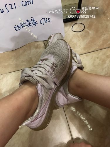 原味女鞋|鞋类,运动鞋,强推超重口nike大气垫粉色运动鞋鞋垫脏臭